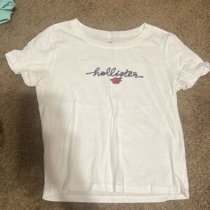 Hollister Tshirt